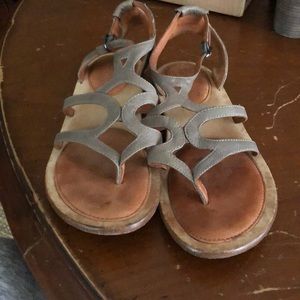 Gentle Souls Upon a Star Gladiator Sandals 9 M Tan